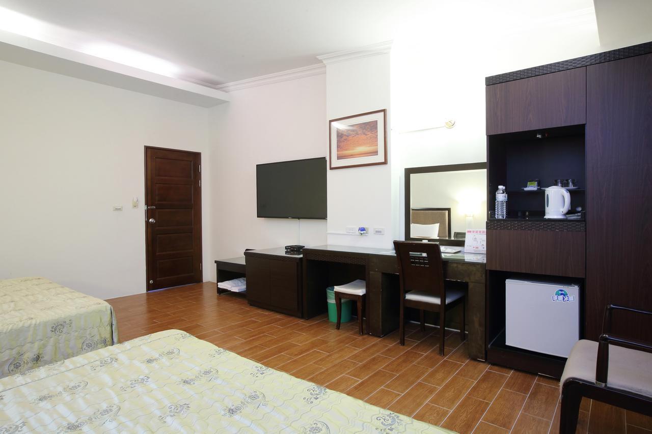 Cyuan Tang Hot Spring Hotel Jiaoxi Extérieur photo