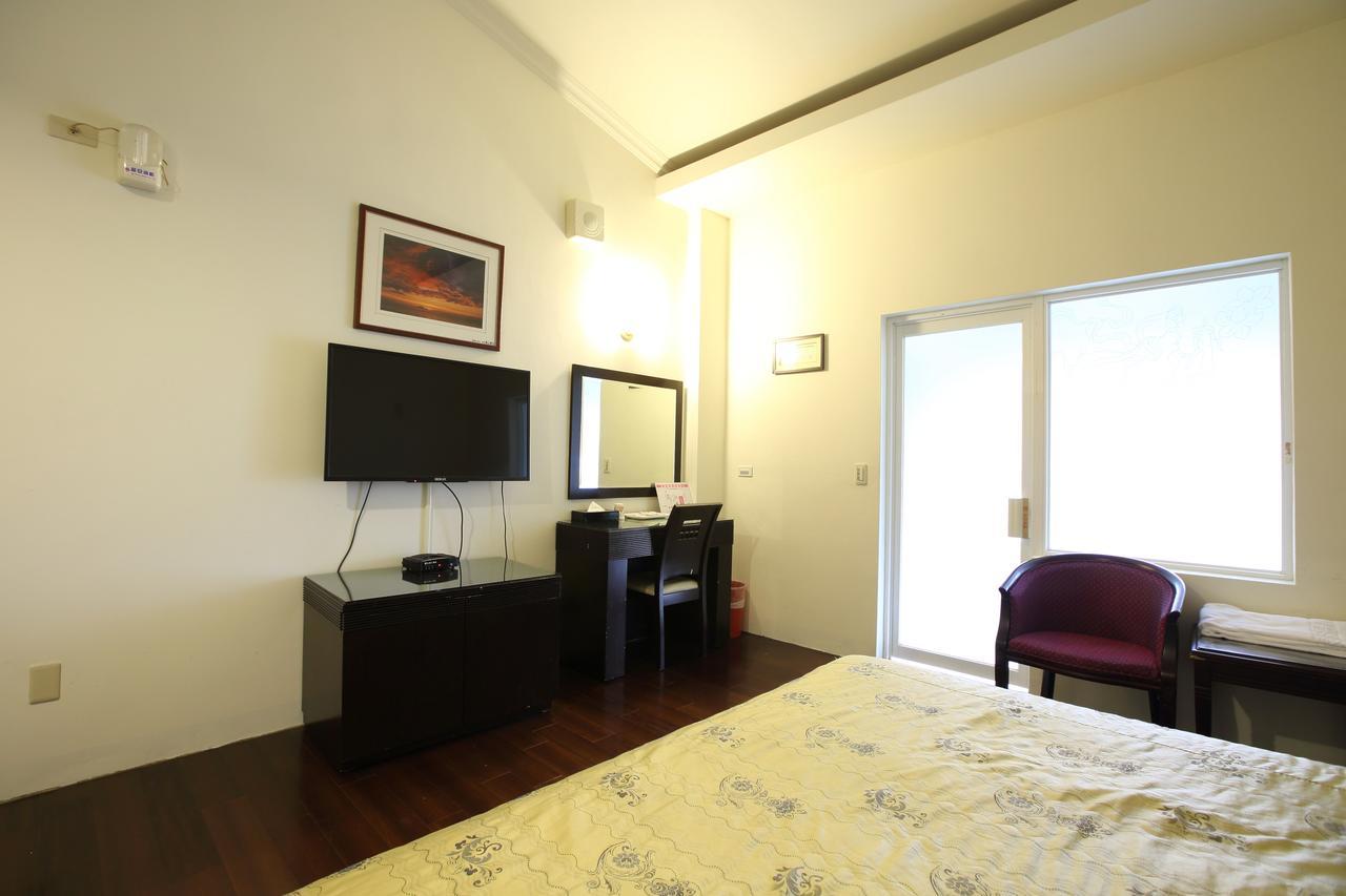 Cyuan Tang Hot Spring Hotel Jiaoxi Extérieur photo
