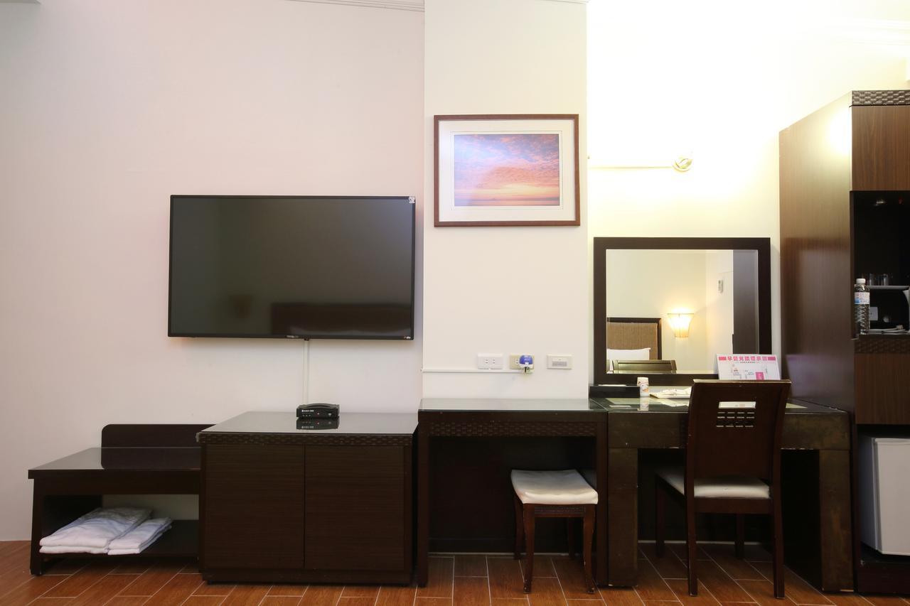 Cyuan Tang Hot Spring Hotel Jiaoxi Extérieur photo